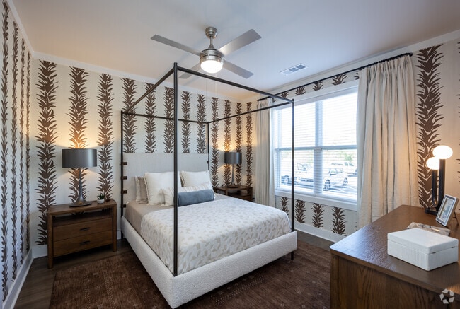 1BR, 1BA - 751SF - Bedroom - Station 18