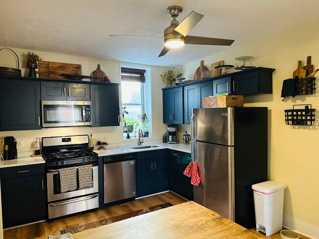 Cocina comedor - 173 36th St