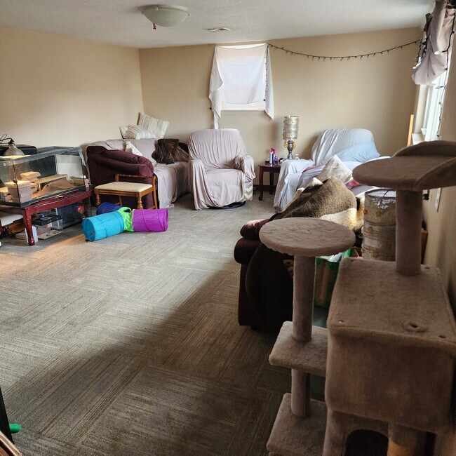 Foto del edificio - 121 Grand Blvd