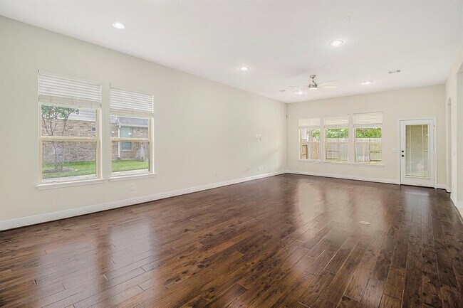 Foto del edificio - 19903 Mulberry Pine Ln