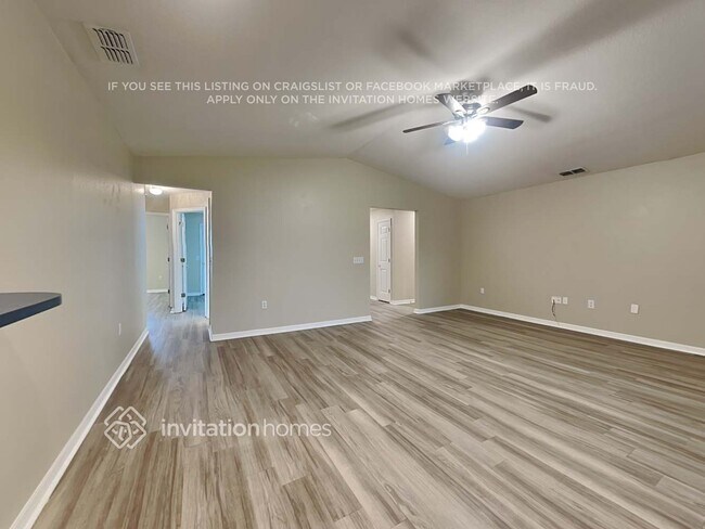 Foto del edificio - 5524 Oakford Dr