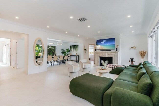 Foto del edificio - 616 NE 16th Terrace