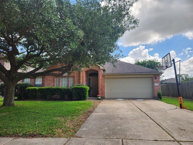 Foto del edificio - 17123 Pecan Acres Dr