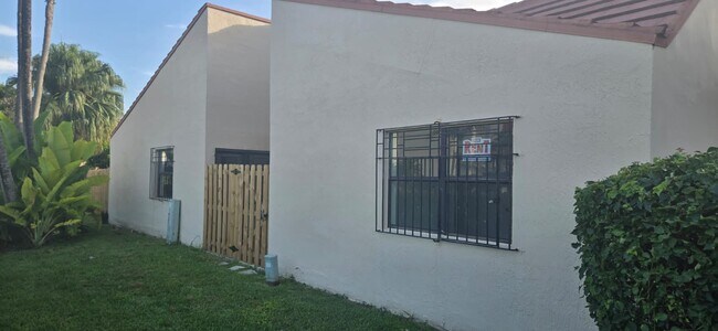 Foto del edificio - 14912 SW 88th Ter