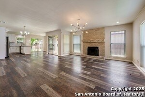 Foto del edificio - 709 Meadow Arbor Ln
