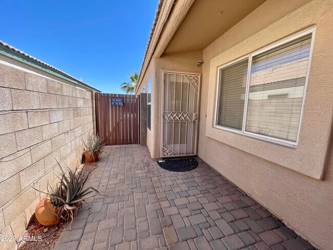 Building Photo - 4747 E Desert Wind Dr.