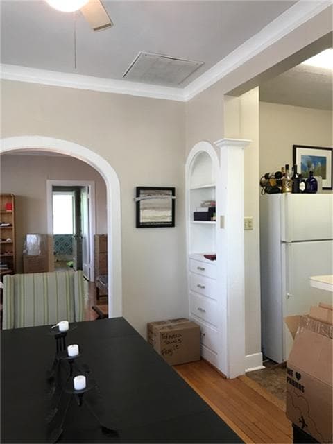 Foto del edificio - 1654 Marshall St