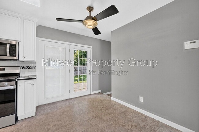 Building Photo - 1205 Acredale Dr
