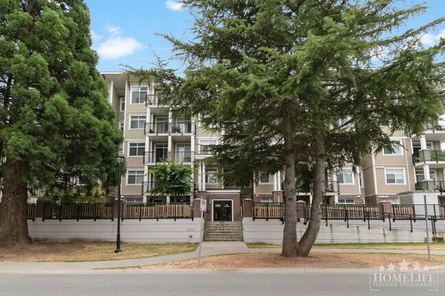 Building Photo - Spacious 2 Bed 2 Bath + Den Ground Level Condo for Rent in Langley!