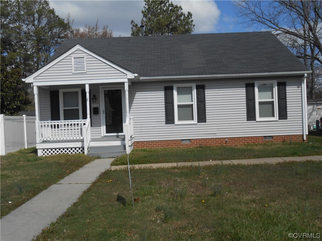Primary Photo - 218 Plumtree Ave