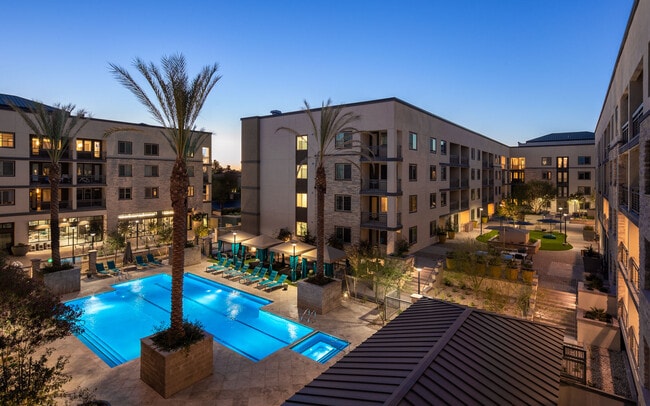 Peak 16 apartments — community photo - Peak 16