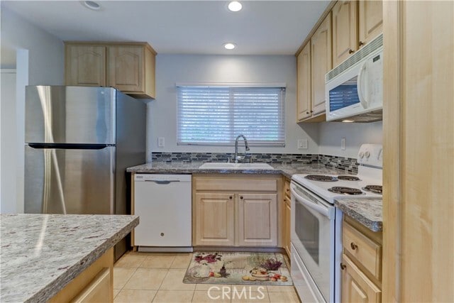 Building Photo - 3363 Monte Hermoso