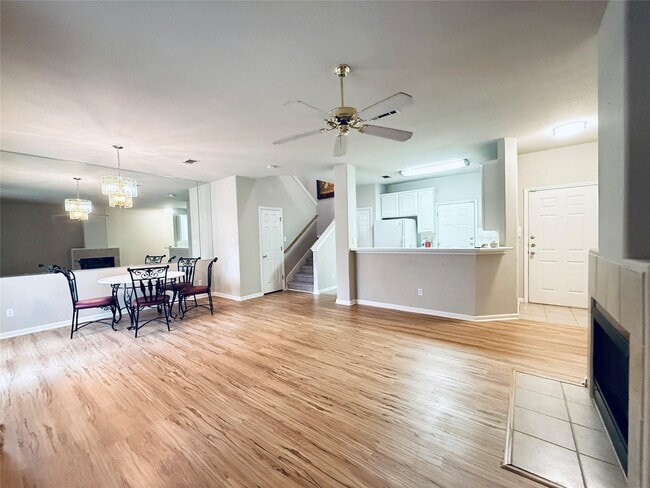 Building Photo - 2100 Pipers Field Dr