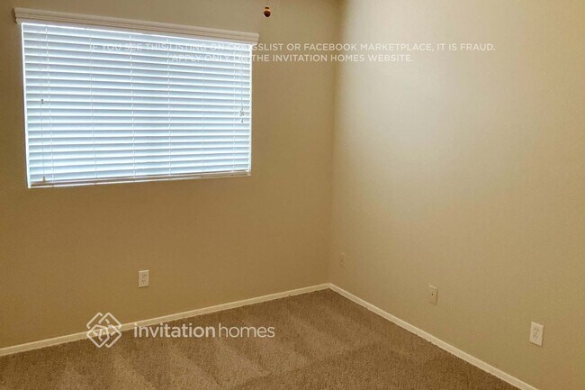 Building Photo - 4103 E Arbor Ave