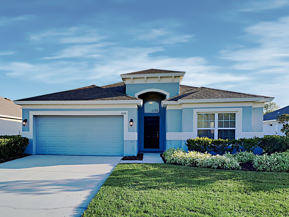 Primary Photo - 6505 Sparkling Way