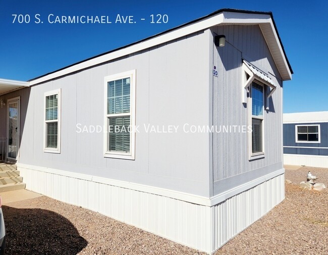 Building Photo - Newer  3 Bed 2 Full Bath Manufactured Home