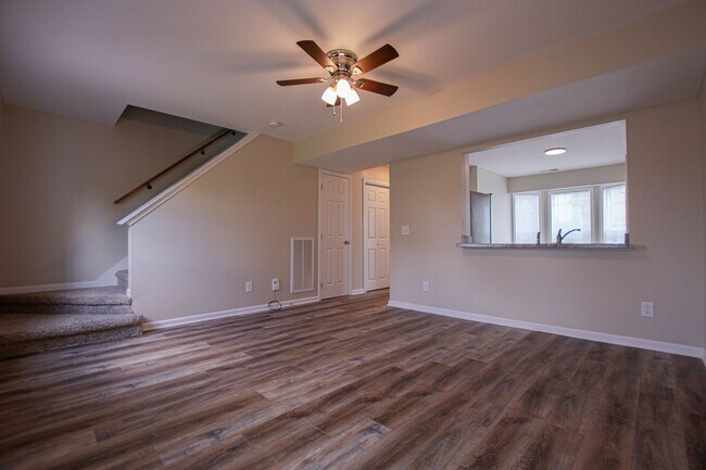 Foto del edificio - Pet Friendly Two Bedroom!