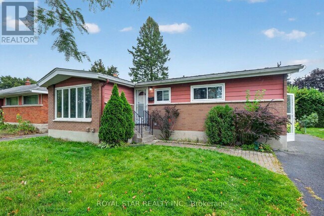 Photo du bâtiment - 1016 Connery Ave