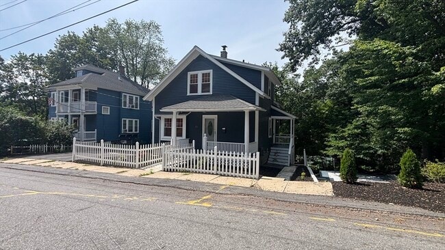 Building Photo - 218 Marshall St