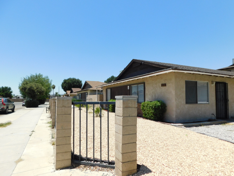 Primary Photo - 1230 Valencia Ave
