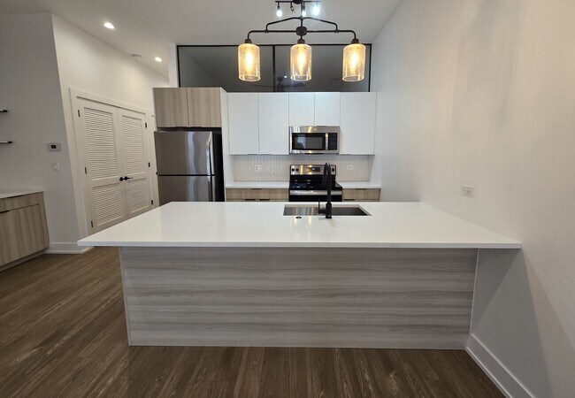 Foto del edificio - 3312 N Halsted St