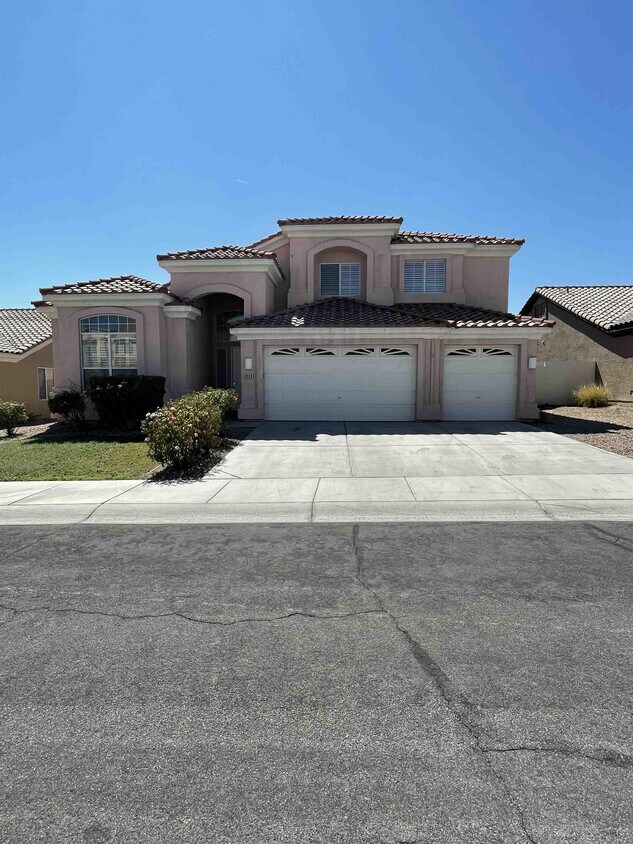 Primary Photo - 8609 Highland View Ave