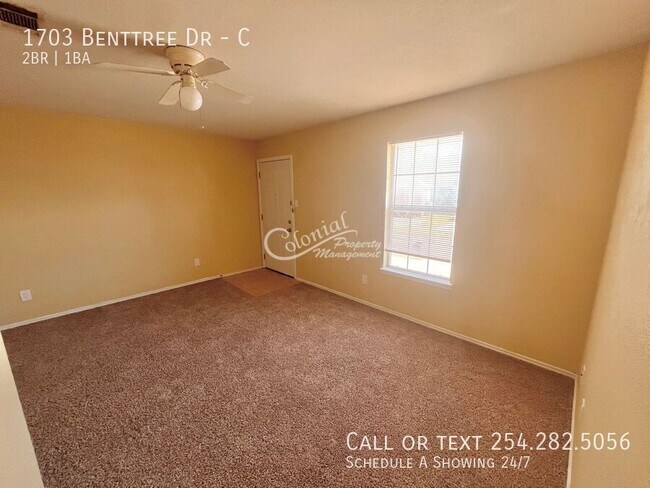Foto del edificio - 1703 Benttree Dr