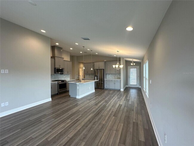 Foto del edificio - 12533 Oak Hill Way