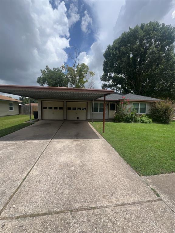 Foto principal - 9721 Foredale St