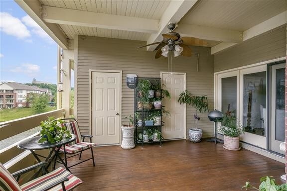 Foto del edificio - 207 Boxmere Pl