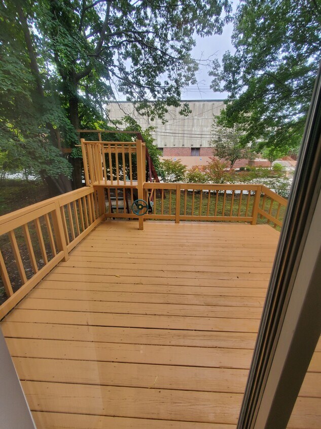 35 Vernon St, Newton, MA 02458 Townhome Rentals in Newton MA