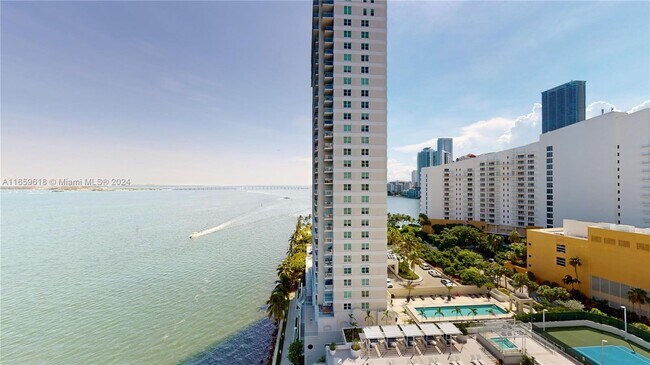 Foto del edificio - 770 Claughton Island Dr