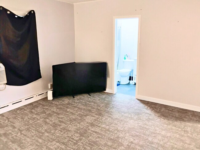 Foto del edificio - 220 S Main St