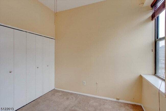 Building Photo - 111 Mulberry St