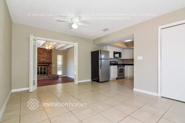 Foto del edificio - 4606 E Linebaugh Ave.