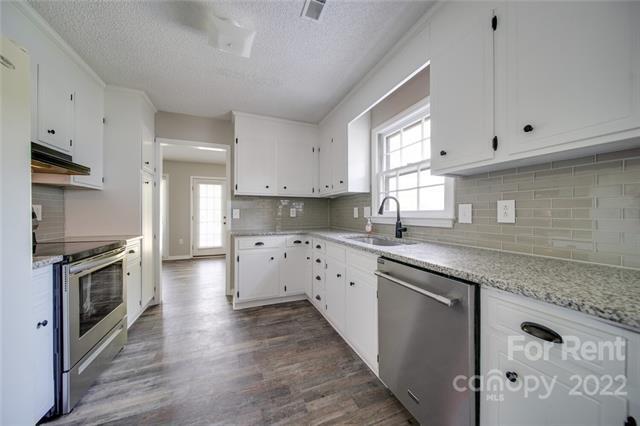 Building Photo - 9258 Essen Ln