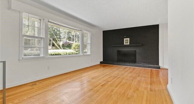 Building Photo - 1820 McGougan Rd