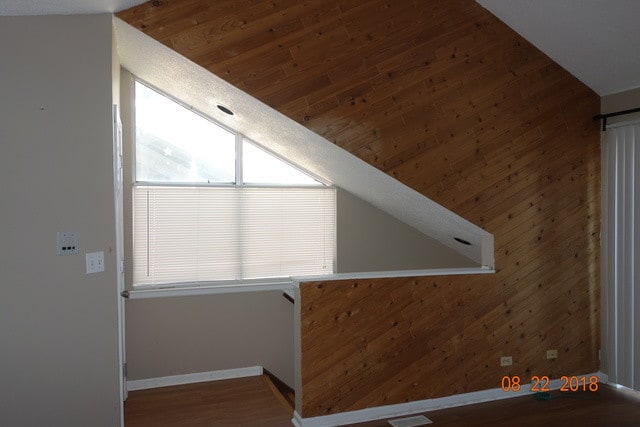 Building Photo - 1037 Courtland Dr