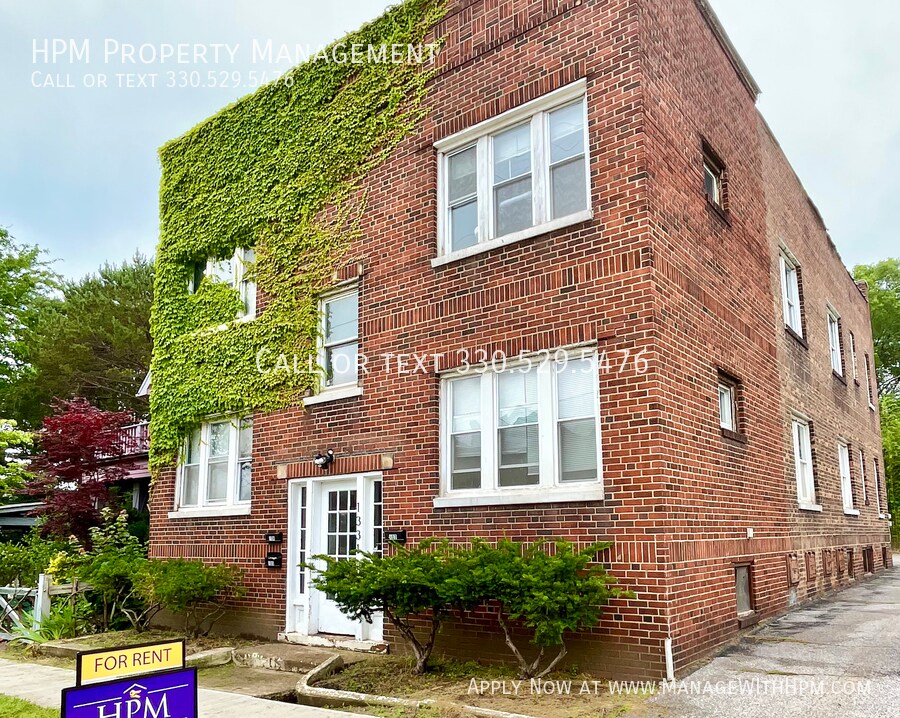 1331 W 65th St Unit 101, Cleveland, OH 44102 Room for Rent in