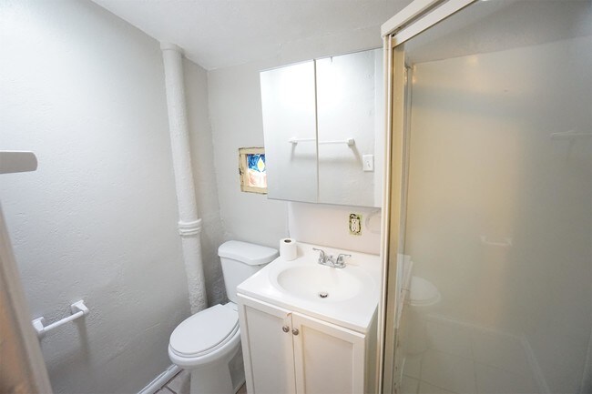 Building Photo - 336 Inca St