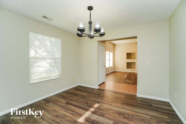 Building Photo - 6275 Haydens Burrow Dr