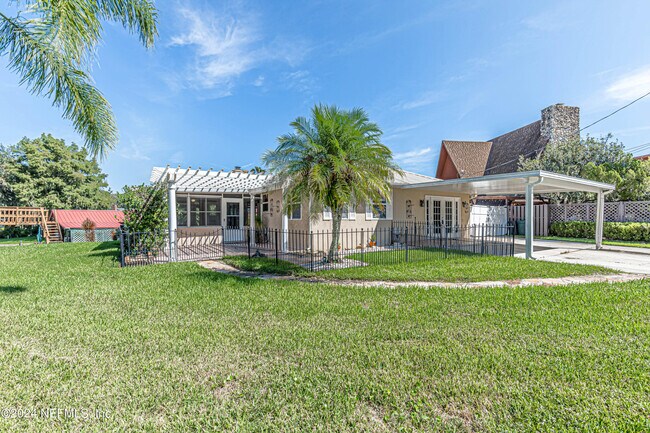 Building Photo - 139 Palm Trail