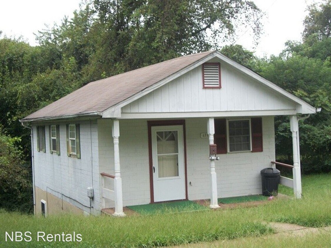 3 Br 1 Bath House 1717 Fillmore Street House For Rent In Lynchburg Va Apartments Com