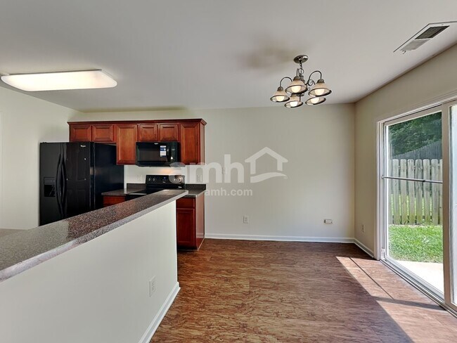 Foto del edificio - 4527 Belmar Place Rd