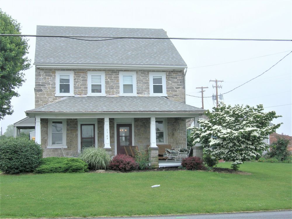 Primary Photo - 1769 W Main St