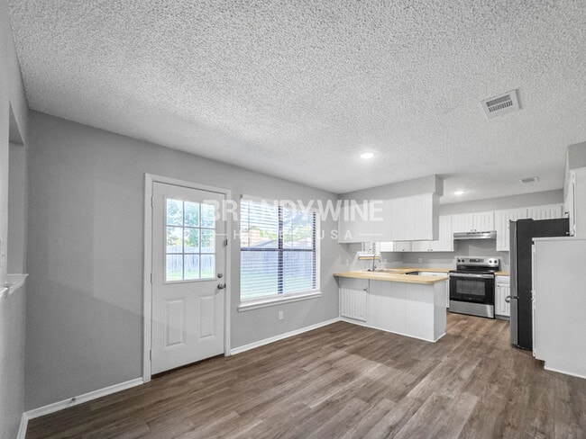 Foto del edificio - 1801 Briar Run