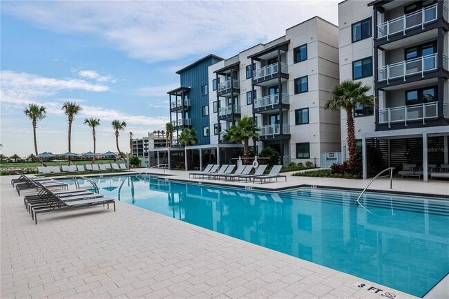 Foto del edificio - 5127 W Tyson Ave