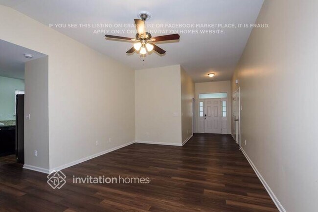 Foto del edificio - 8612 Warwick Crest Ln