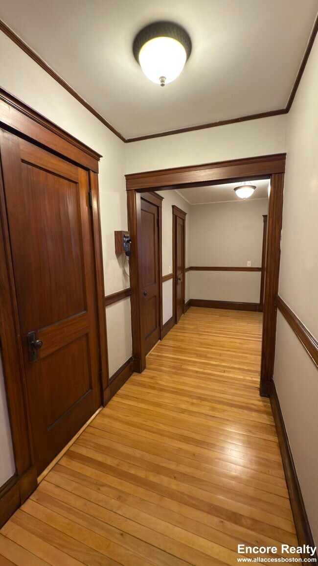 Foto del edificio - 13 Story St