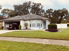 Building Photo - 3901 Penrod Ln